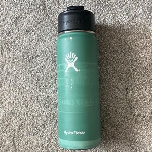 Hydro Flask 20oz wide mouth mug/waterbottle